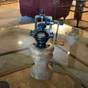 Vintage Charm Sandalwood Spice Mill Grinder